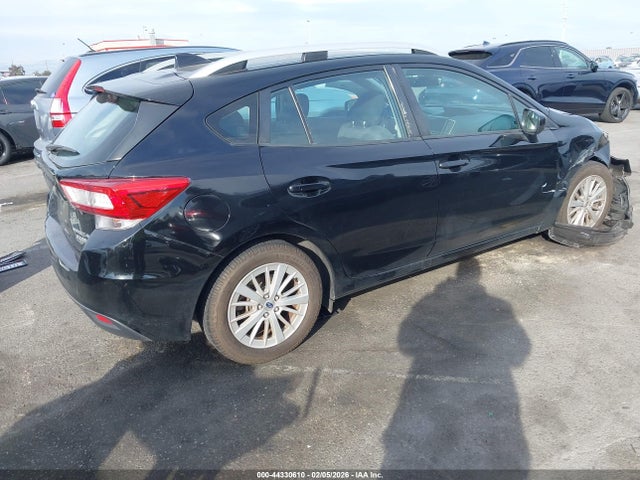 Subaru Impreza 2.0i Premium 2017 4S3GTAD65H3746643 Image 4
