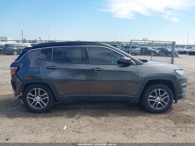 44330613 :رقم المزاد ، 3C4NJCBB4LT229906 vin ، 2020 Jeep Compass Sun And Safety Fwd مزاد بيع