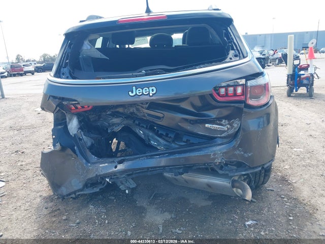44330613 :رقم المزاد ، 3C4NJCBB4LT229906 vin ، 2020 Jeep Compass Sun And Safety Fwd مزاد بيع