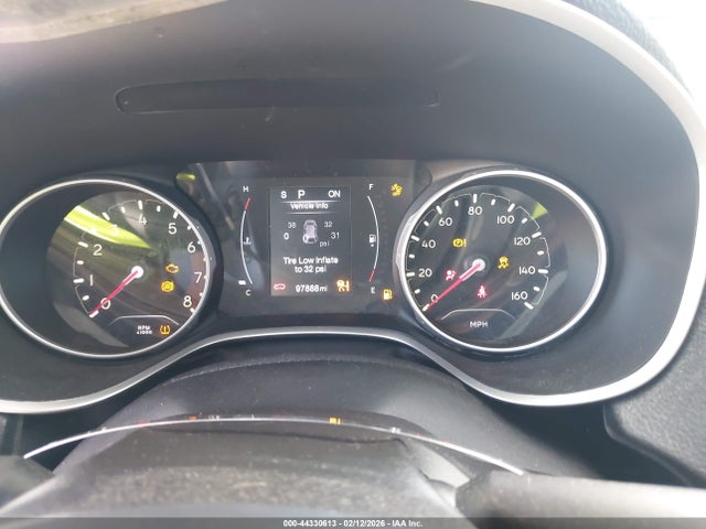 44330613 :رقم المزاد ، 3C4NJCBB4LT229906 vin ، 2020 Jeep Compass Sun And Safety Fwd مزاد بيع