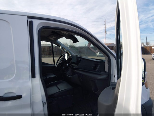 1FTBR1Y82NKA56385 Ford Transit-250