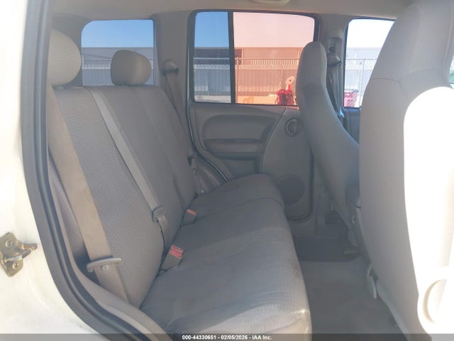 2004 Jeep Liberty Sport მანქანა იყიდება აუქციონზე, vin: 1J4GK48K14W311326, აუქციონის ნომერი: 44330651