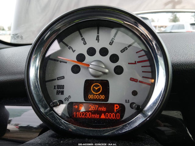 2008 MINI COOPER CLUBMAN WMWML33578TN67718 Photo 6