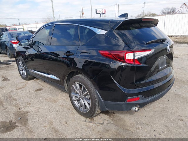 2021 ACURA RDX 5J8TC1H5XML010390 Photo 2