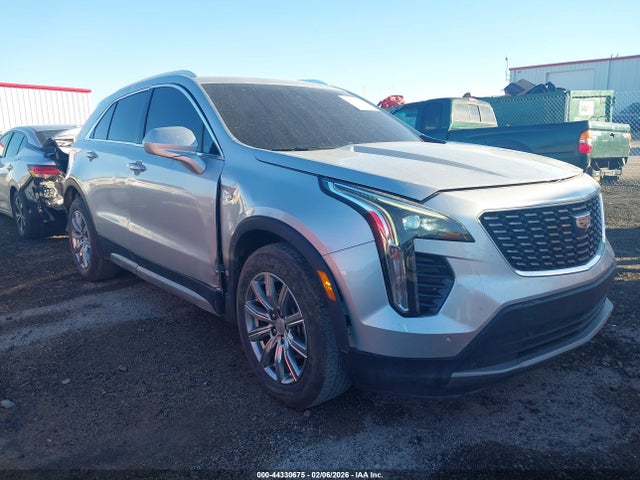 44330675 :رقم المزاد ، 1GYFZCR44LF030590 vin ، 2020 Cadillac Xt4 Fwd Premium Luxury مزاد بيع
