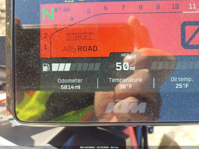 2022 KTM 1290 VBKV39409NM955678 Photo 6