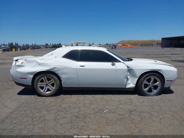 2C3CDZAG9KH731384 Dodge Challenger Sxt