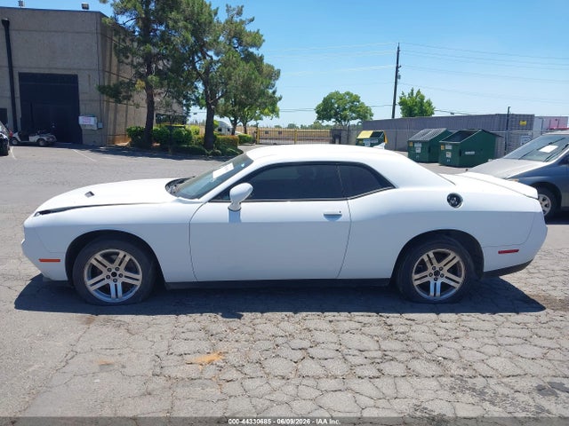 2C3CDZAG9KH731384 Dodge Challenger Sxt