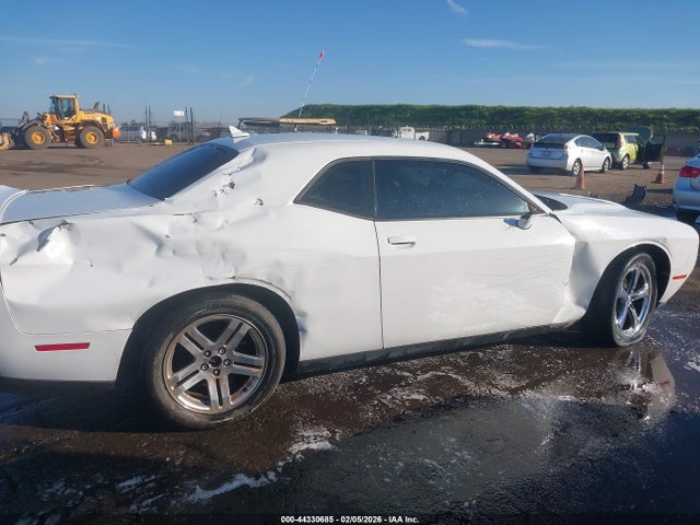 2C3CDZAG9KH731384 Dodge Challenger Sxt