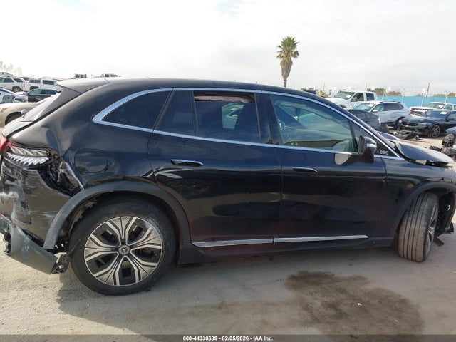 44330689 :رقم المزاد ، 4JGGM2BB5PA028826 vin ، 2023 Mercedes-benz Eqe 350+ Suv مزاد بيع