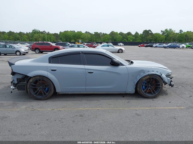 44330705 :رقم المزاد ، 2C3CDXGJ5NH181533 vin ، 2022 Dodge Charger Scat Pack Widebody مزاد بيع