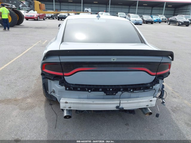 44330705 :رقم المزاد ، 2C3CDXGJ5NH181533 vin ، 2022 Dodge Charger Scat Pack Widebody مزاد بيع