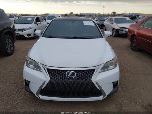 Lexus CT 200H 2015 JTHKD5BH4F2223585 Image 12
