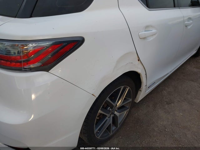 2015 LEXUS CT 200H JTHKD5BH4F2223585 Photo 5