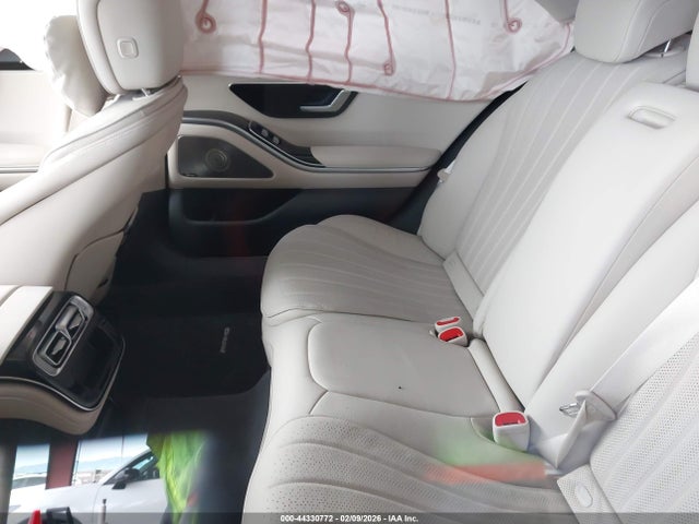 W1K6G6DB0PA208183 Mercedes-Benz S 500 4matic