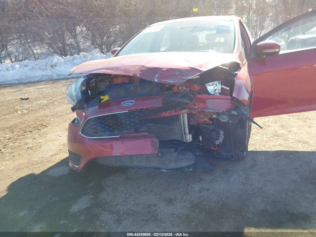 1FADP3K29HL281308 Ford FOCUS SE