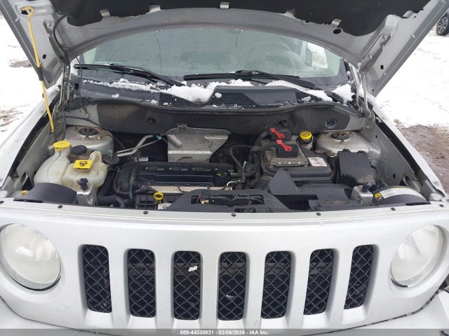 2012 Jeep Patriot Latitude მანქანა იყიდება აუქციონზე, vin: 1C4NJPFA7CD617260, აუქციონის ნომერი: 44330831