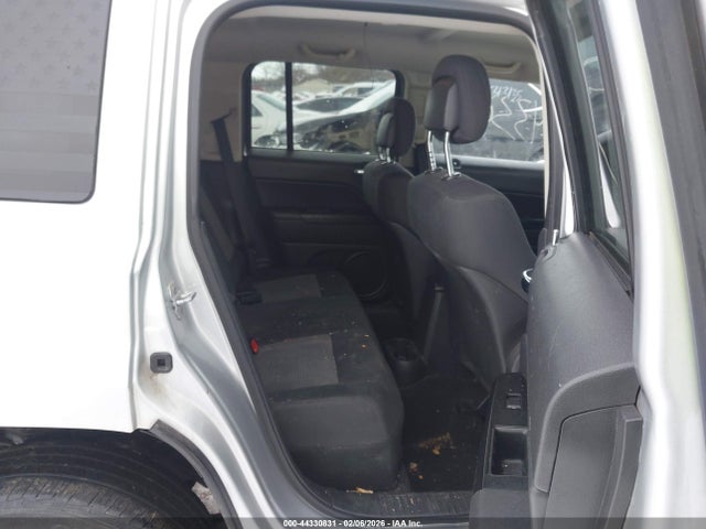 2012 Jeep Patriot Latitude მანქანა იყიდება აუქციონზე, vin: 1C4NJPFA7CD617260, აუქციონის ნომერი: 44330831