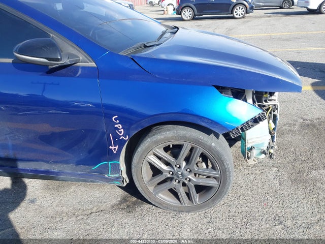 3KPF34AD7LE138978 KIA Forte Gt-line