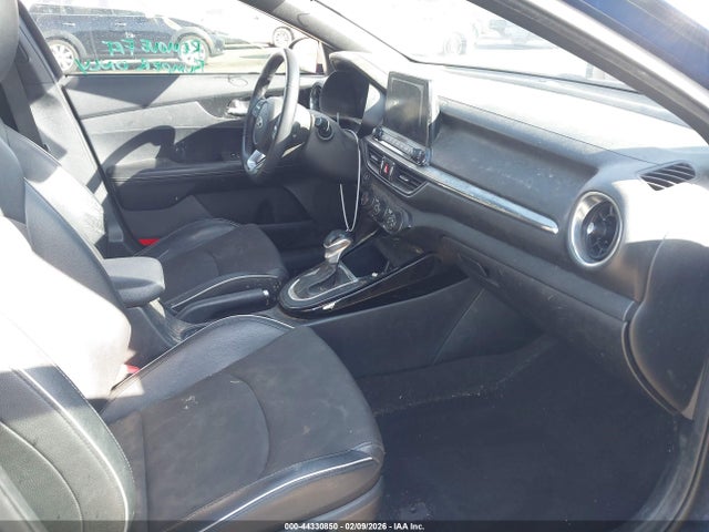 3KPF34AD7LE138978 KIA Forte Gt-line