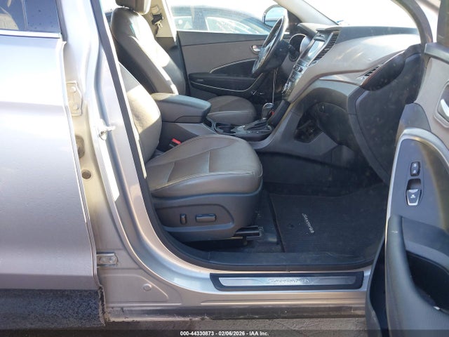 2018 HYUNDAI SANTA FE KM8SR4HF7JU294095 Photo 4