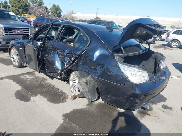 2008 BMW 550I WBANW53568CT52872 Photo 2
