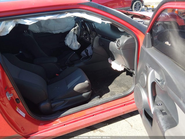 Scion TC 2014 JTKJF5C70E3071996 Image 5