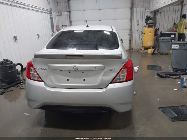 3N1CN7AP5KL860181 Nissan Versa 1.6 Sv