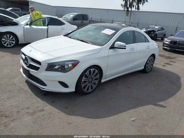 Mercedes-Benz CLA 250 2019 WDDSJ4EB4KN713986 Image 2