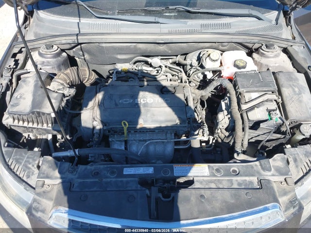1G1PA5SH3E7481395 Chevrolet Cruze Ls Auto