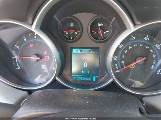 1G1PA5SH3E7481395 Chevrolet Cruze Ls Auto