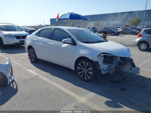 2T1BURHE7JC019038 Toyota COROLLA SE