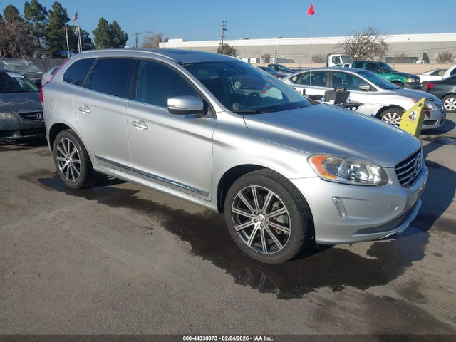 2015 VOLVO XC60 YV440MDK3F2642596