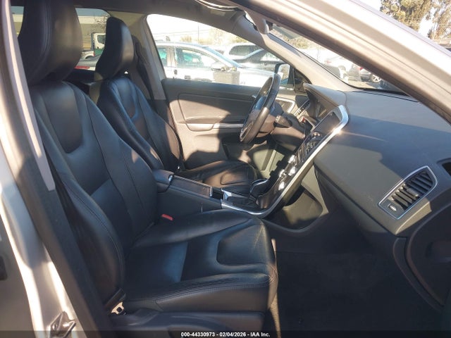 2015 VOLVO XC60 YV440MDK3F2642596 Photo 4