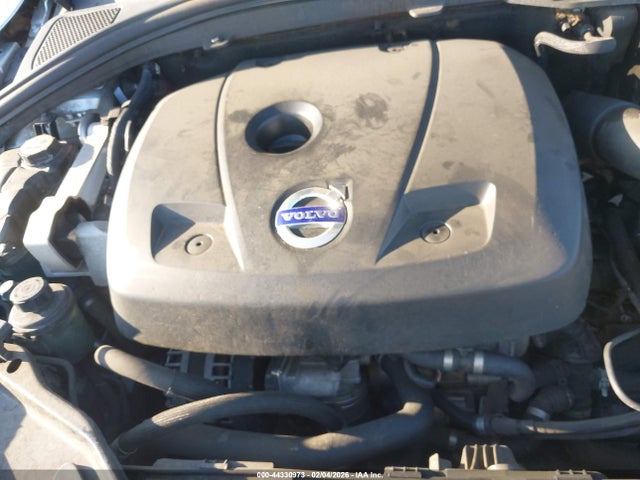 2015 VOLVO XC60 YV440MDK3F2642596 Photo 5