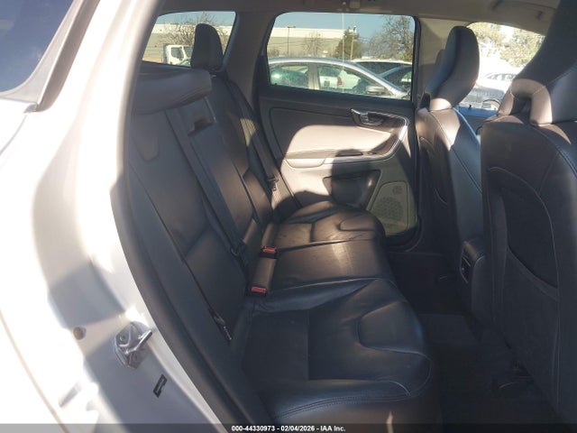 2015 VOLVO XC60 YV440MDK3F2642596 Photo 7