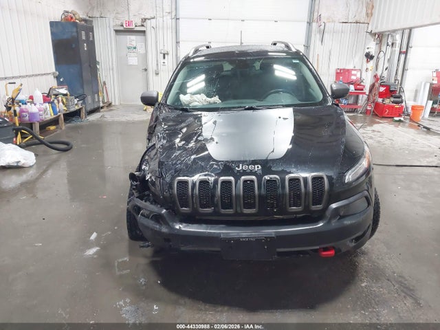 1C4PJMBX7JD526374 Jeep Cherokee Trailhawk 4x4