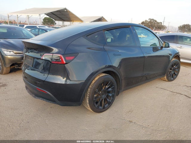 7SAYGDED6RF212565 Tesla Model Y Long Range Single Motor Rear-wheel Drive/rwd