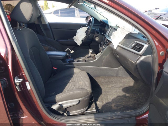 5XXGT4L30KG330418 KIA Optima Lx