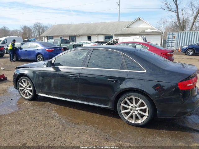44331034 :رقم المزاد ، WAUFFAFL4FN023709 vin ، 2015 Audi A4 2.0t Premium مزاد بيع