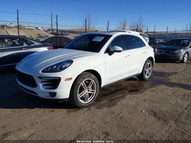 2017 PORSCHE MACAN WP1AB2A54HLB20137 Photo 1