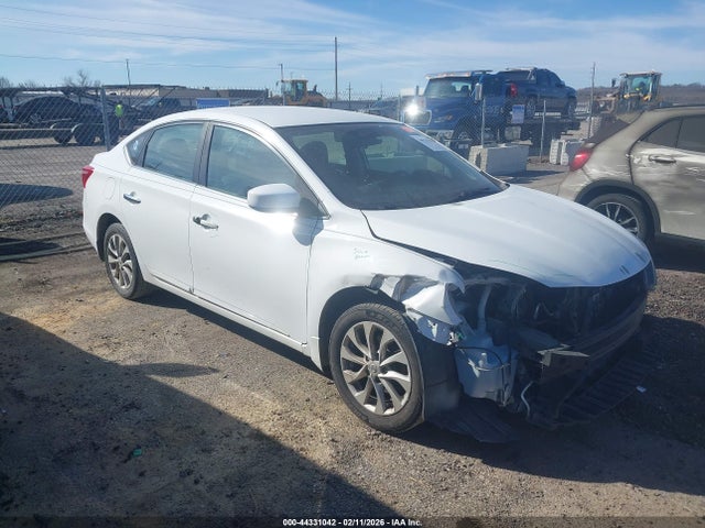 2019 Nissan Sentra Sv მანქანა იყიდება აუქციონზე, vin: 3N1AB7AP1KY205423, აუქციონის ნომერი: 44331042