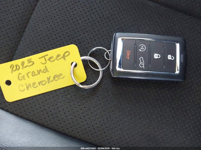 2023 JEEP GRAND CHEROKEE L 1C4RJKAGXP8834235 Photo 10