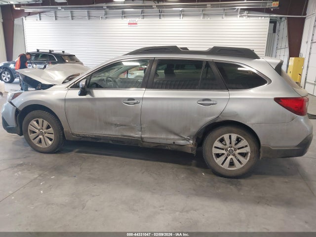 Продаж на аукціоні авто 2019 Subaru Outback 2.5i Premium, vin: 4S4BSAFC5K3241334, номер лоту: 44331047