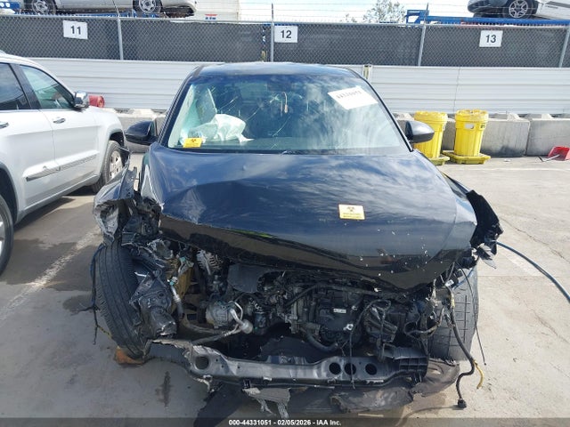 KM8J23A47HU440900 Hyundai TUCSON SE