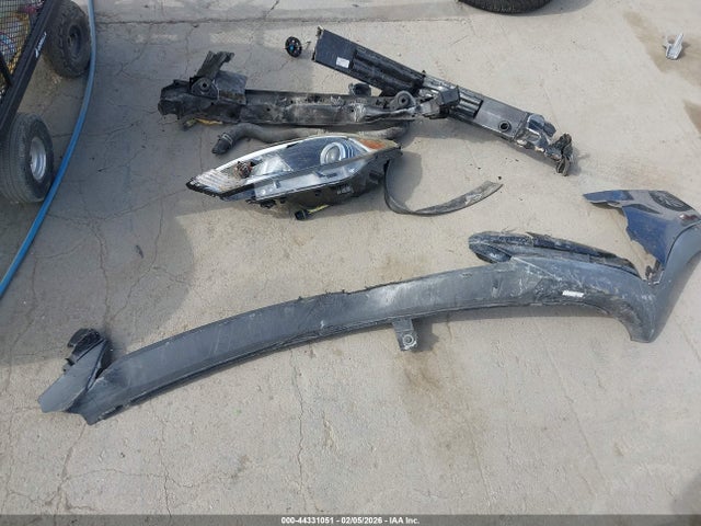KM8J23A47HU440900 Hyundai TUCSON SE