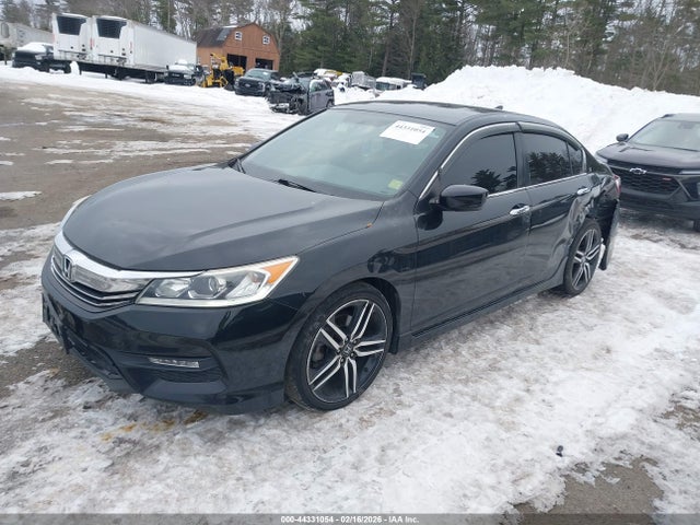1HGCR2F56HA158139 Honda Accord Sport