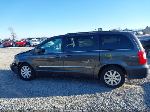 Aukcja sprzedaży 2015 Chrysler Town & Country Touring, vin: 2C4RC1BG7FR617621, numer aukcji: 44331063