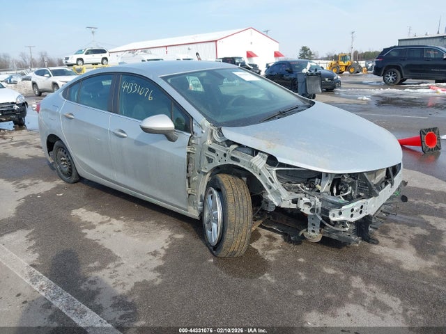 1G1BE5SM3H7197829 Chevrolet Cruze Lt Auto