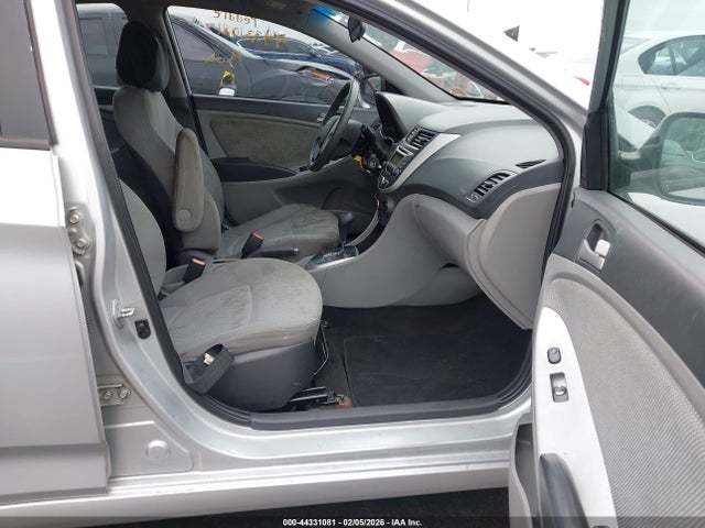 2013 HYUNDAI ACCENT KMHCT4AE9DU555318 Photo 4